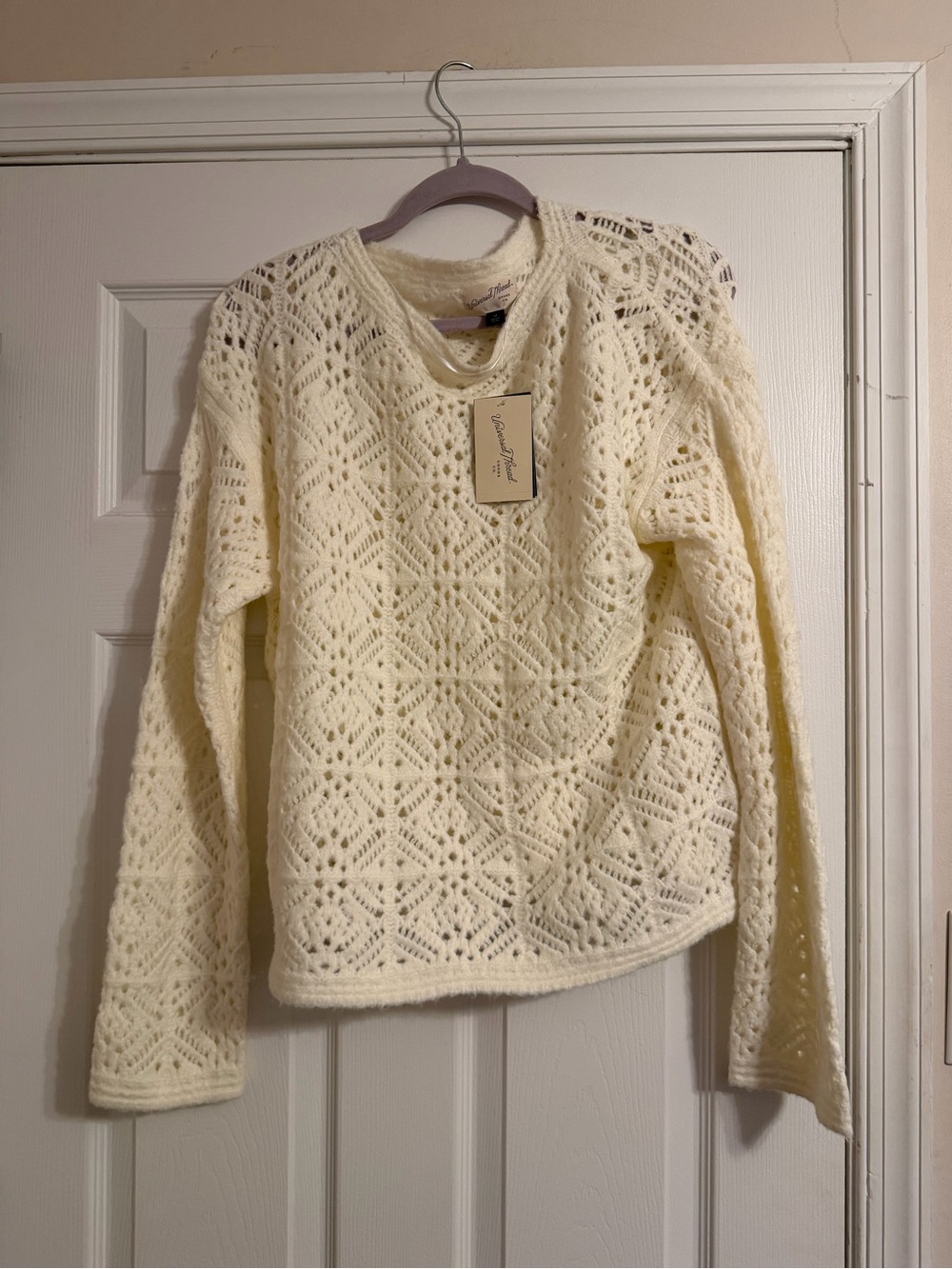 Universal Thread Cream Lace-Knit Crewneck Sweater